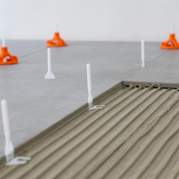 Level screw Spin Level 1,8 mm, 250 pcs