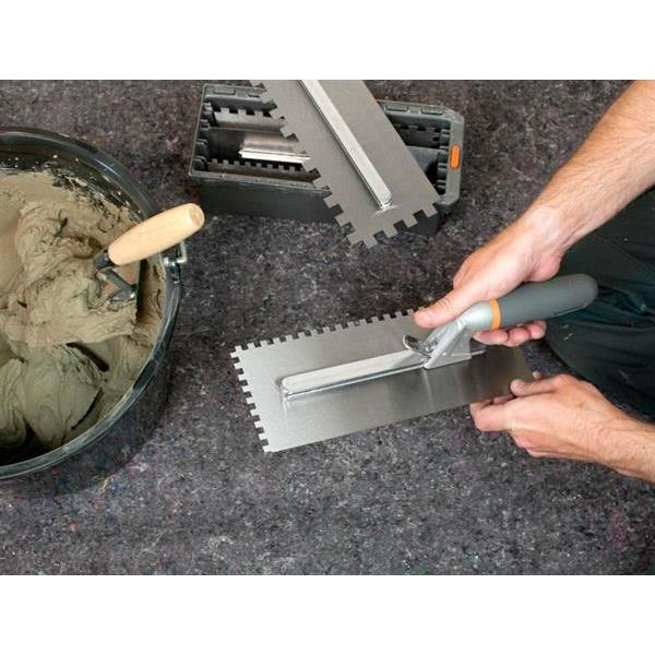 Notched trowel set Switch