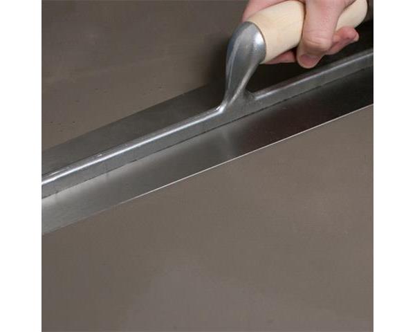 Finishing trowel